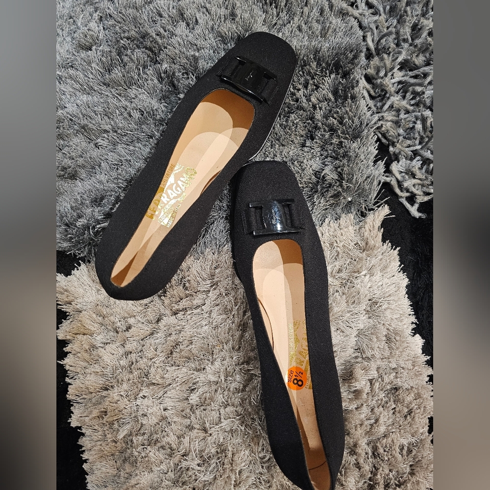 Brandnew ferragamo shoes